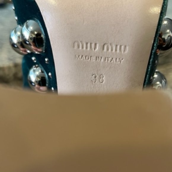 $995 MIU MIU PRADA JEWEL TONE STUDDED PLATFORM MARY JANE HEELS 38 8 - Picture 9 of 12